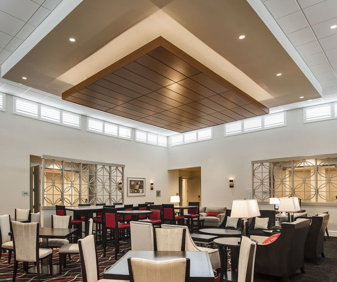 فندق Club Level Suites at Inn On Fifth