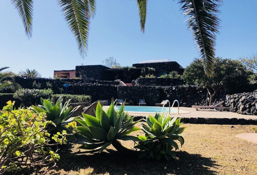 בית מלון כפרי Dammusi Sciuvechi