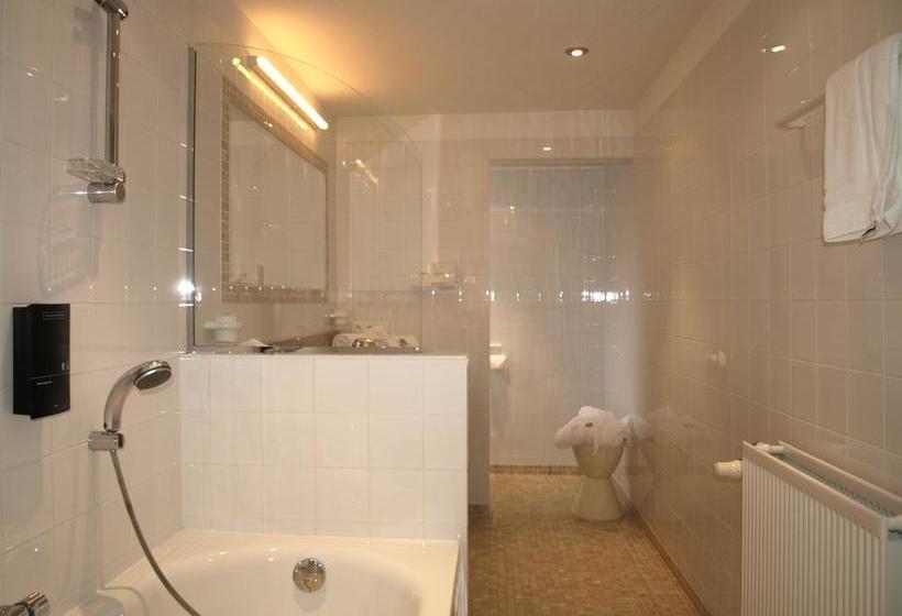 בית מלון כפרי Domaine Du Moulin D Eprave