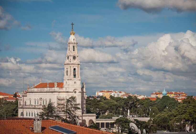 فندق Essence Inn Marianos