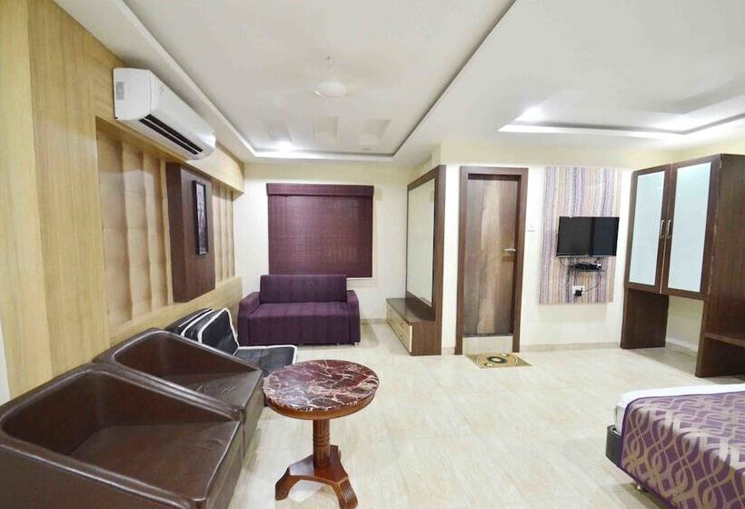 فندق Fab Prashant Deluxe