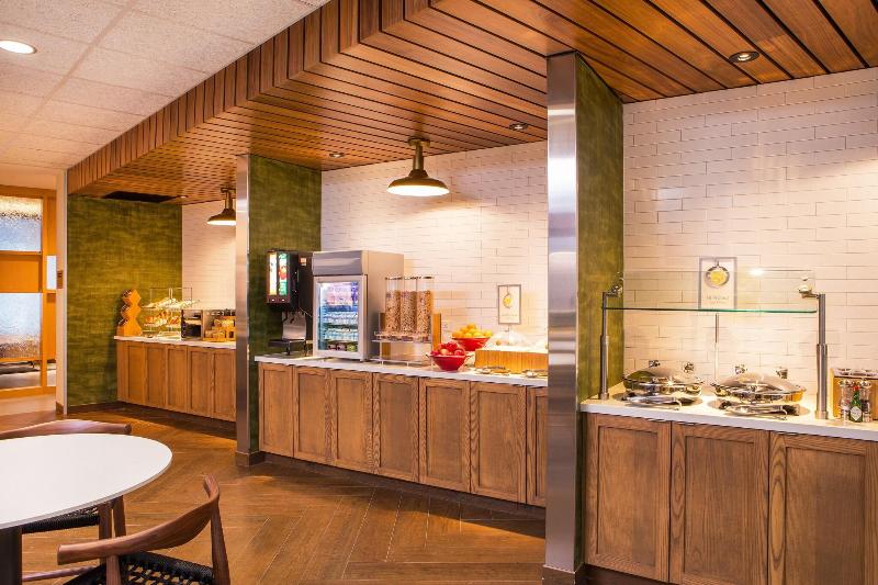 فندق Fairfield Inn & Suites By Marriott Boston Walpole