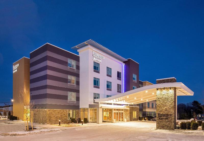 فندق Fairfield Inn & Suites By Marriott Boston Walpole