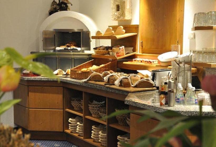 Отель Garni Angela