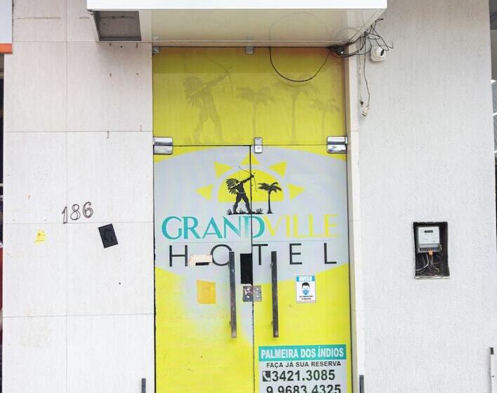 فندق Grandville Centro