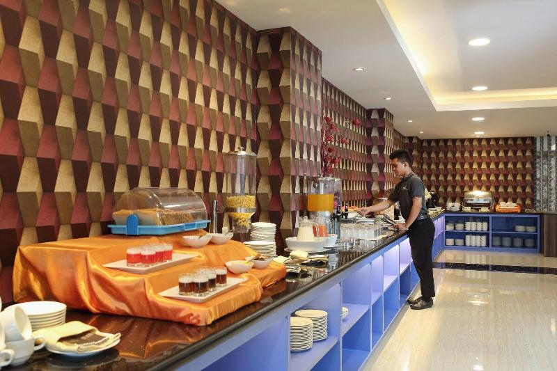 هتل Horison Express Sentani