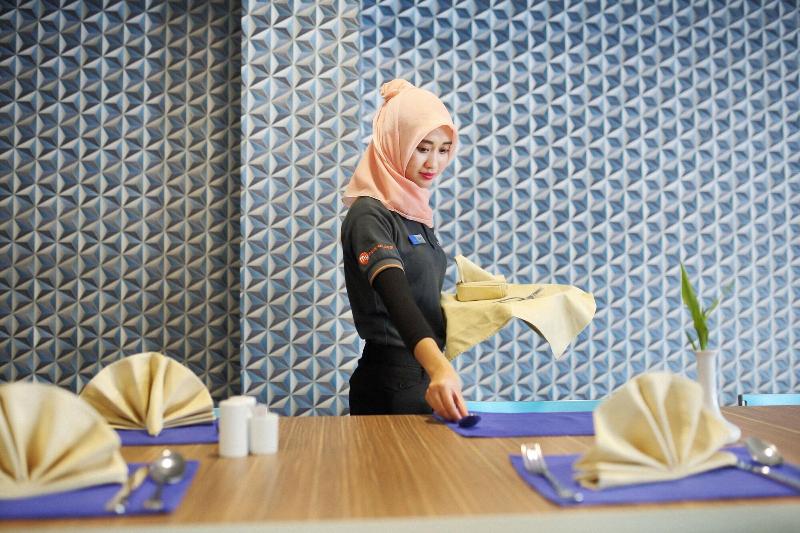 هتل Horison Express Sentani