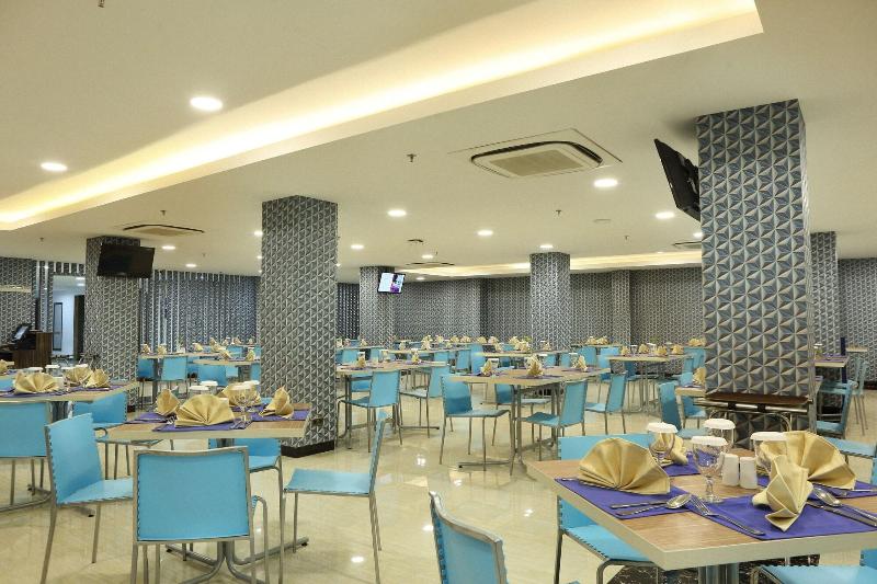 هتل Horison Express Sentani