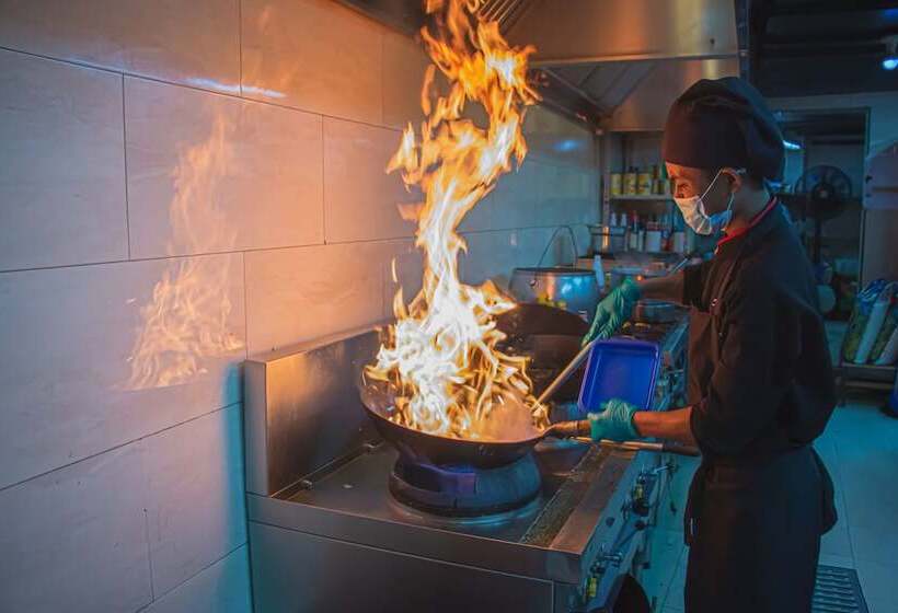 هتل Horison Express Sentani