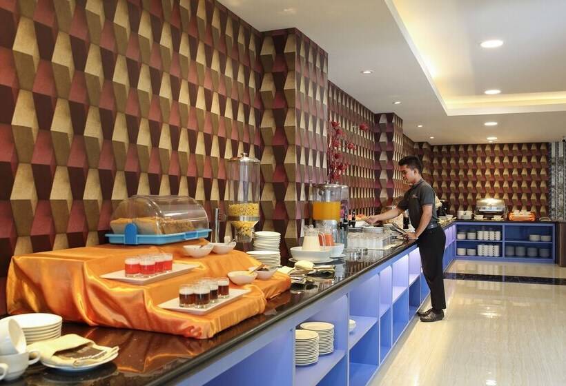 هتل Horison Express Sentani