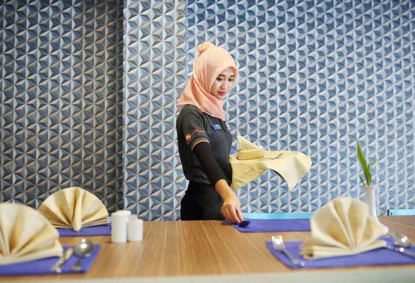 هتل Horison Express Sentani