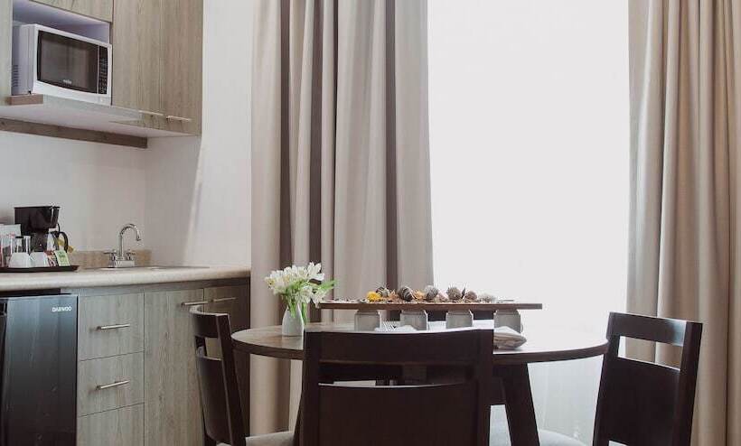 Memora Hotel & Villas Chapala