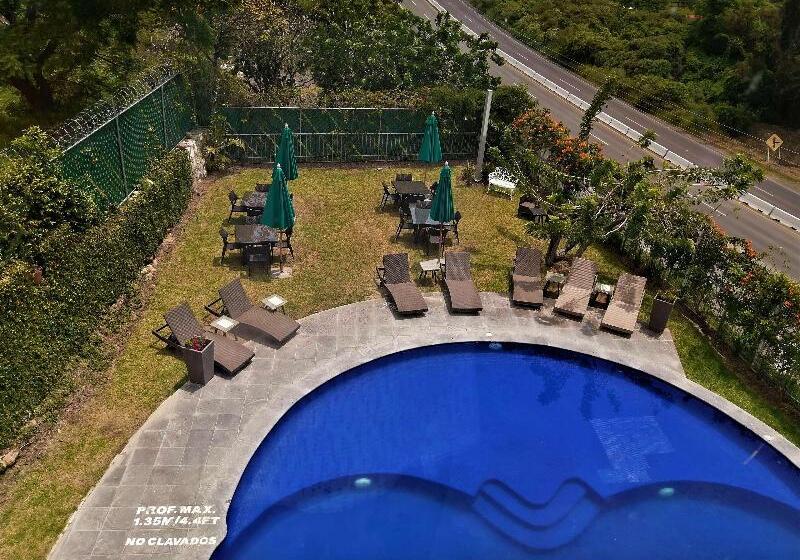 Memora Hotel & Villas Chapala