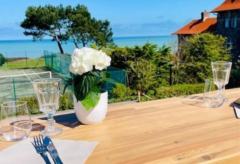 ホテル Hôtel De La Terrasse