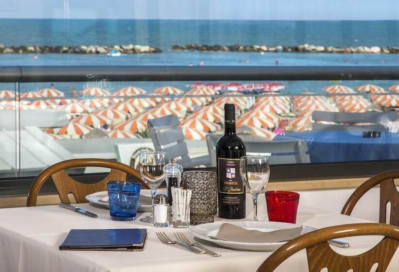 Отель Igea Spiaggia