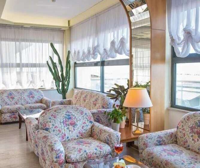 Отель Igea Spiaggia