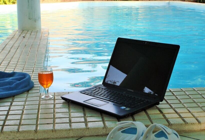 בית מלון כפרי Inn Season