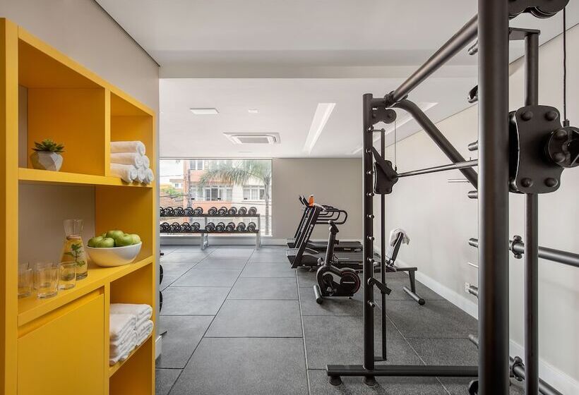 ホテル Intercity Sao Leopoldo