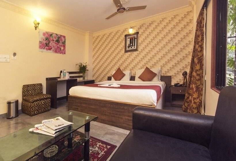 Отель Jagjeet Balaji Inn