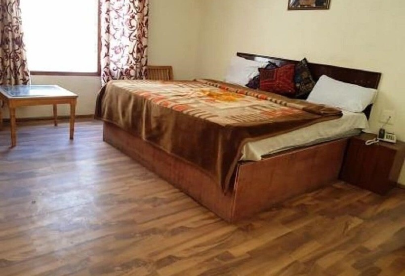 هتل Janghu  And Restaurant