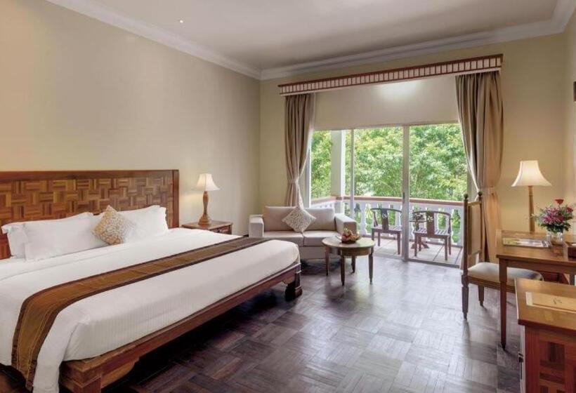 호텔 Lakeside By Sokha Beach Resort