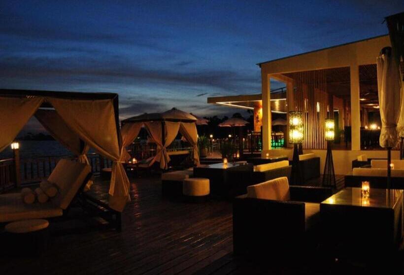 호텔 Lakeside By Sokha Beach Resort