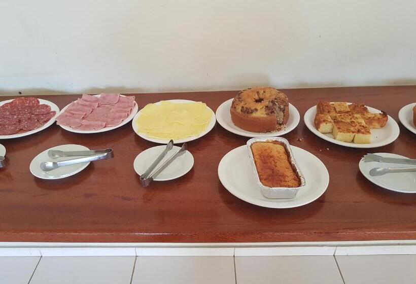 בית מלון כפרי Legal