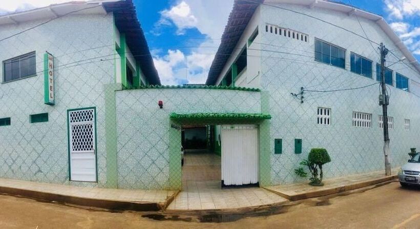 בית מלון כפרי Lubas