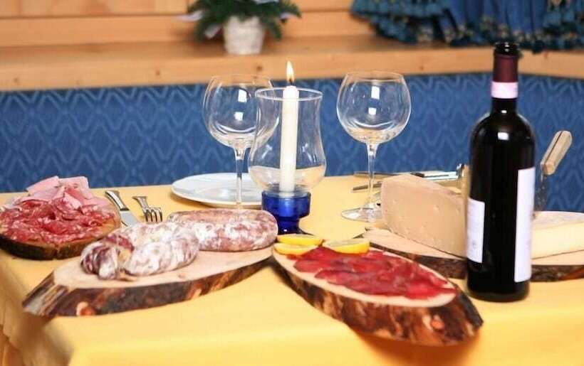 ホテル Meuble Cima Bianca Garni