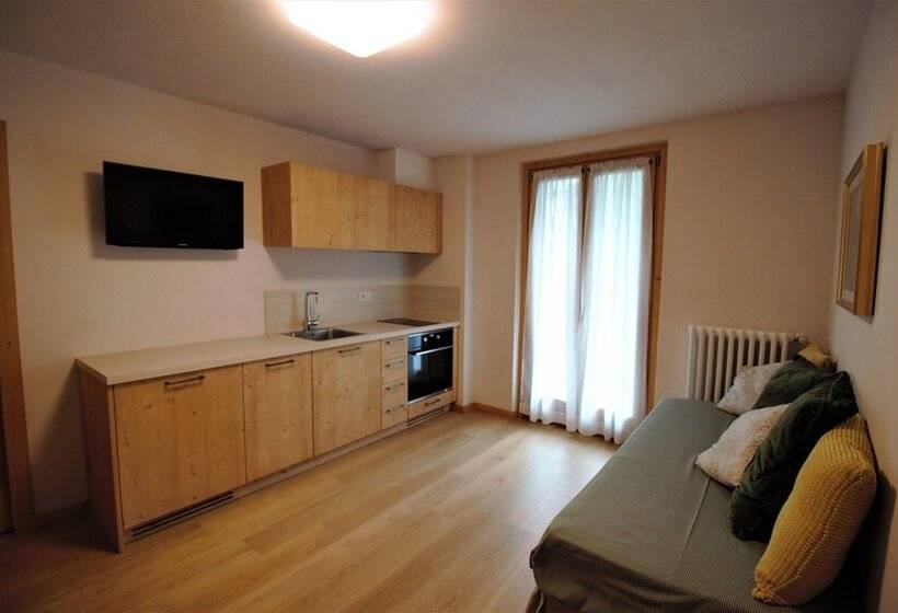 ホテル Meuble Cima Bianca Garni