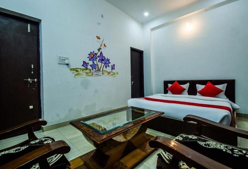 Отель Blue Lotus