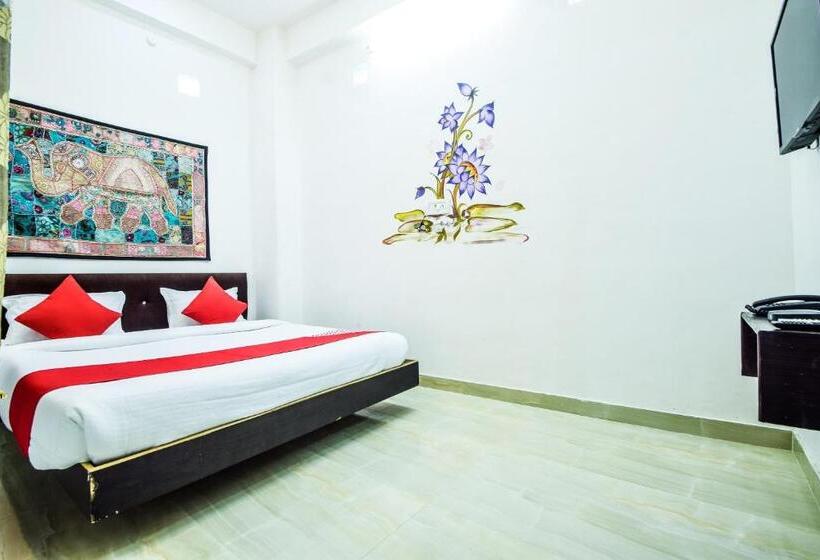 Отель Blue Lotus