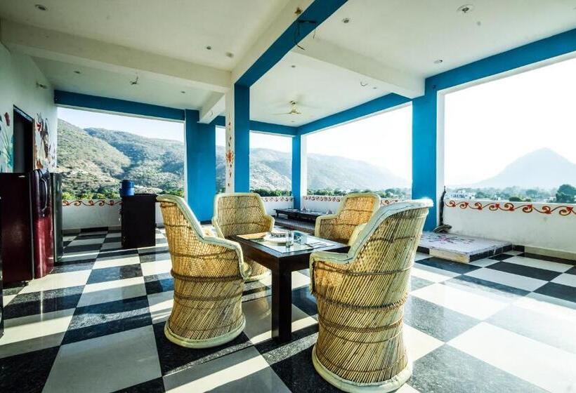 Отель Blue Lotus