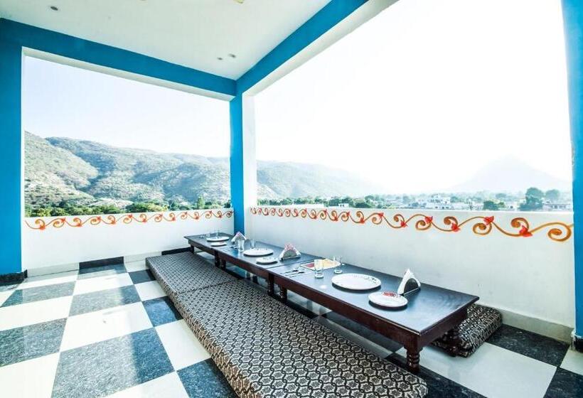 Отель Blue Lotus