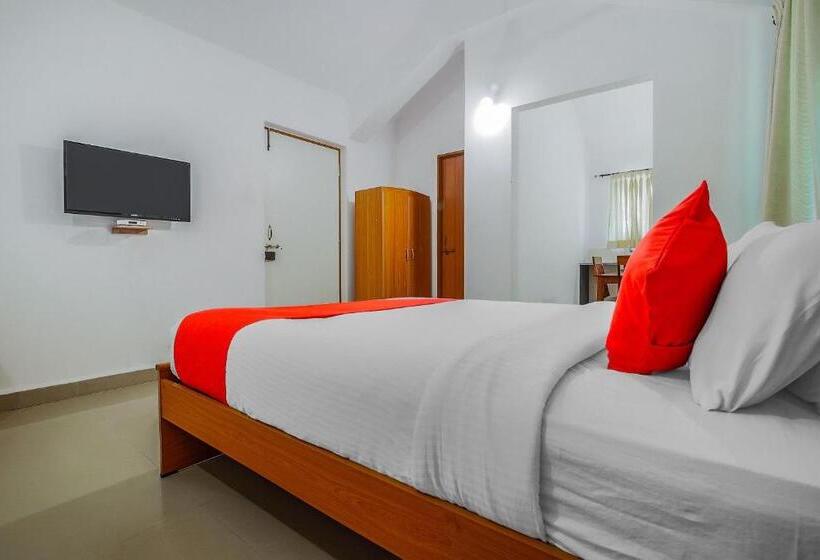 Super Hotel O The Goan Courtyard