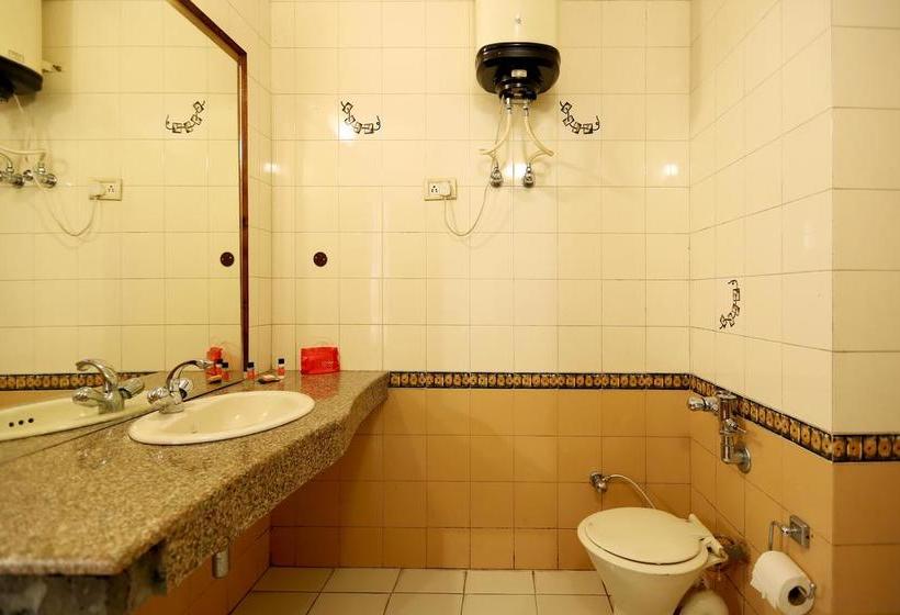 호텔 Oyo 1706 The Alpine Heritage Residency