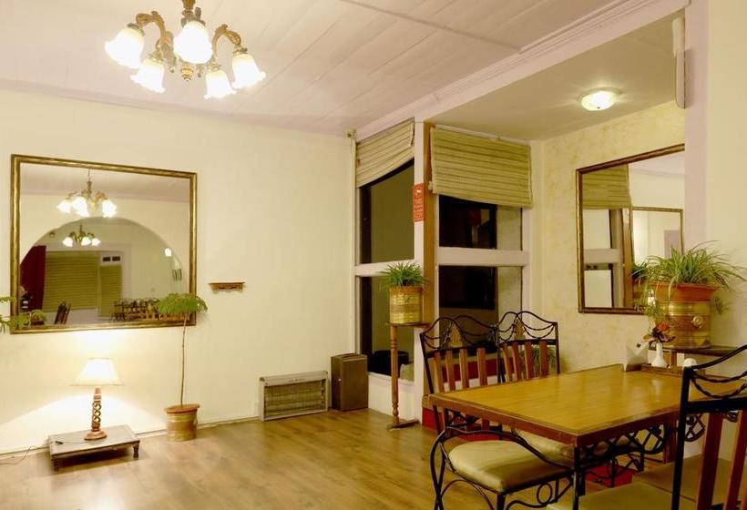 호텔 Oyo 1706 The Alpine Heritage Residency