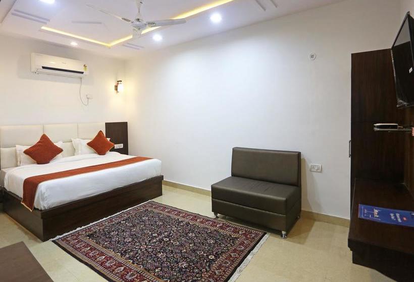 Hotel Oyo 6388  Nr Inn