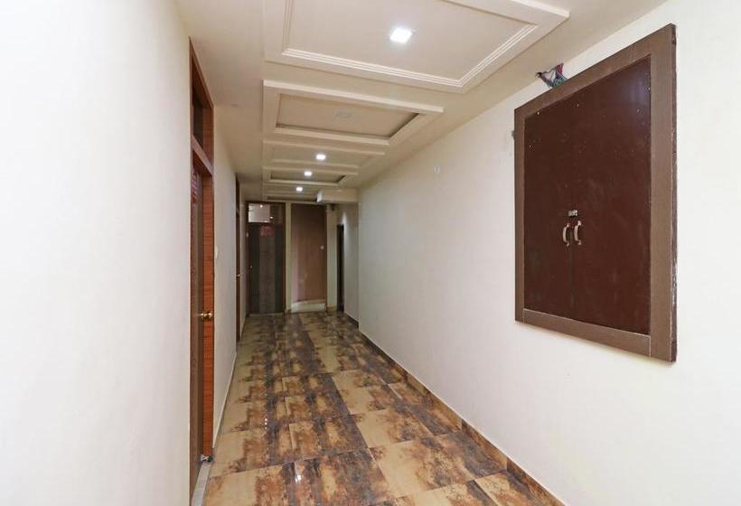 ホテル Nirmal Palace