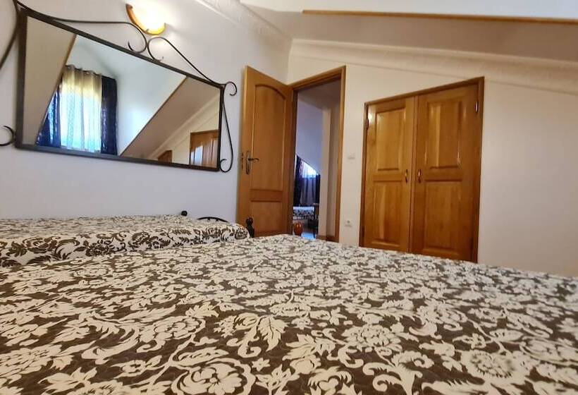 فندق Silver Village Residence