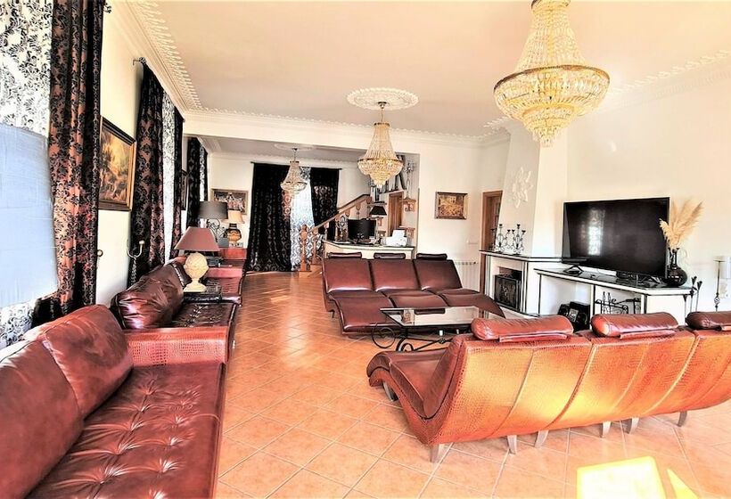 Отель Silver Village Residence