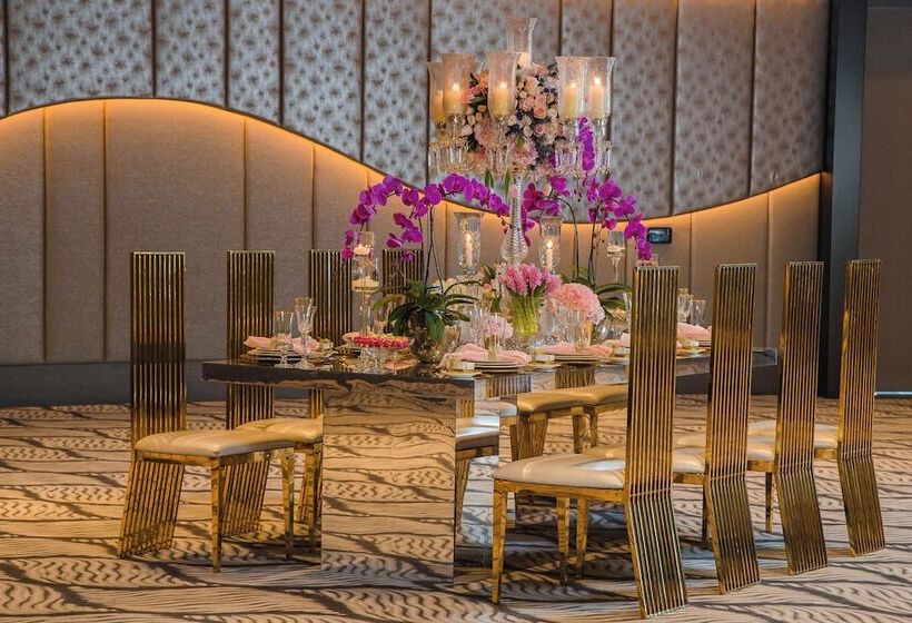 هتل W Dubai  The Palm