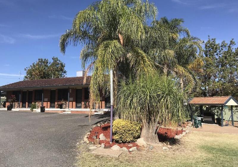 Kootingal Landview Motel