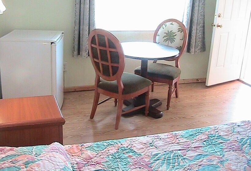 فندق على الطريق At Home Express Tangerine Inn