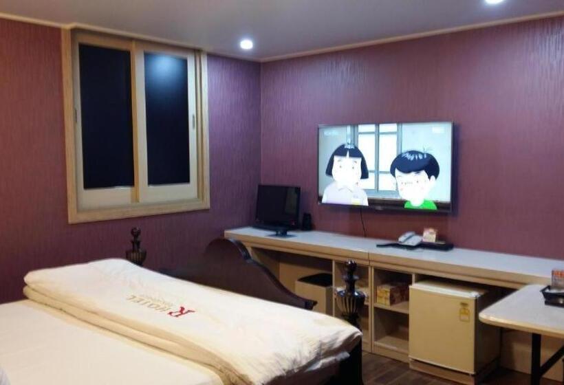 모텔 Residence Hotel R
