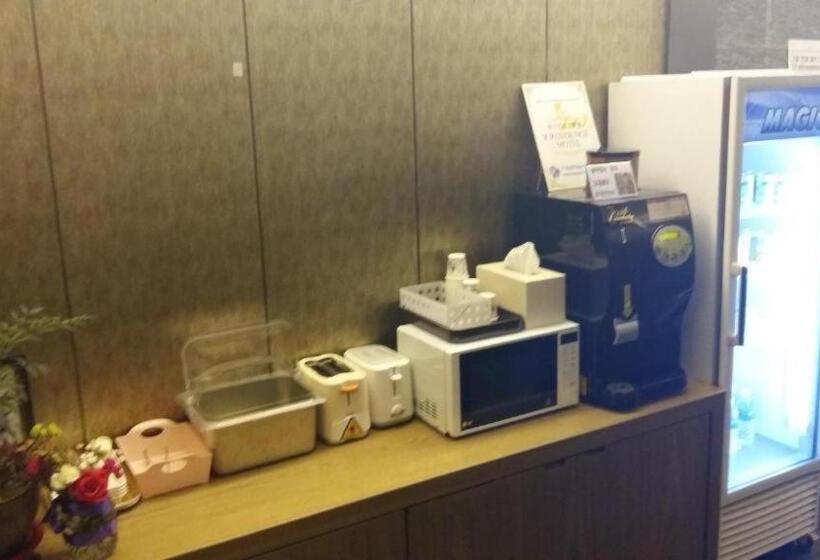 모텔 Residence Hotel R