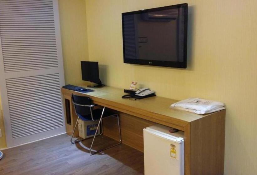 모텔 Residence Hotel R