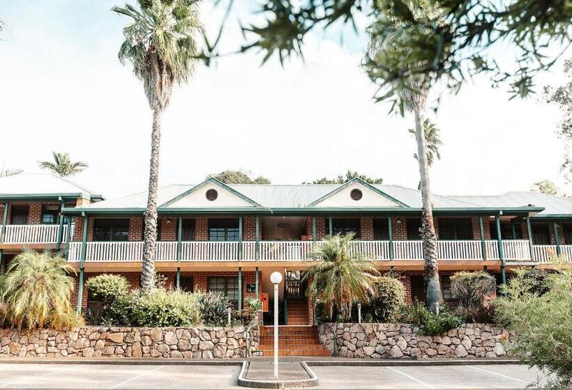 מוטל Wisemans Retreat