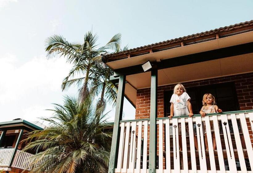 מוטל Wisemans Retreat