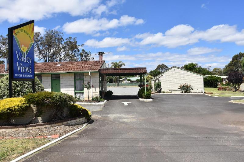 Mount Barker Valley Views Motel & Chalets, Western Australia